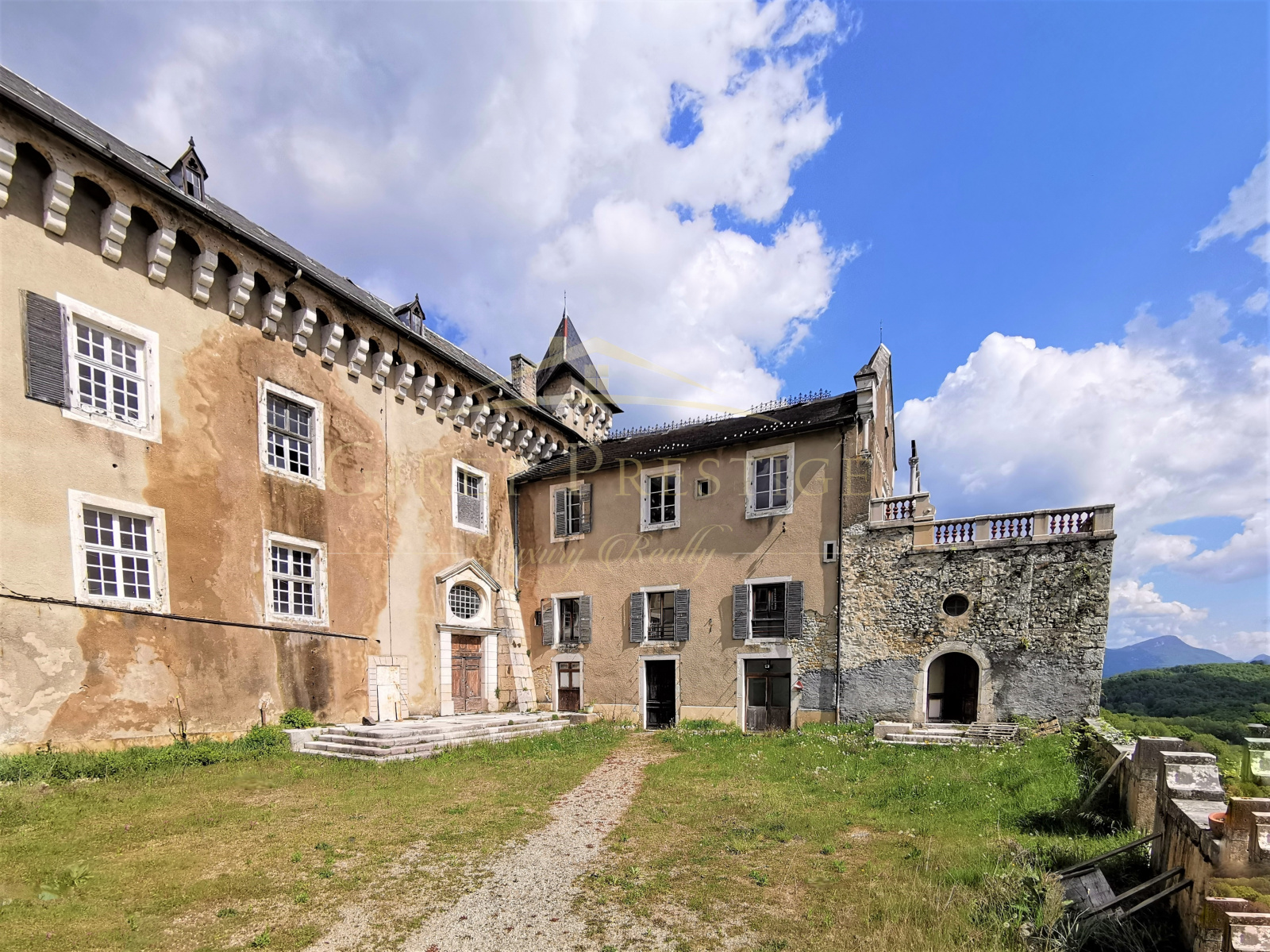 Image_5, Château, Ceyzérieu,
                                ref :C0003297
