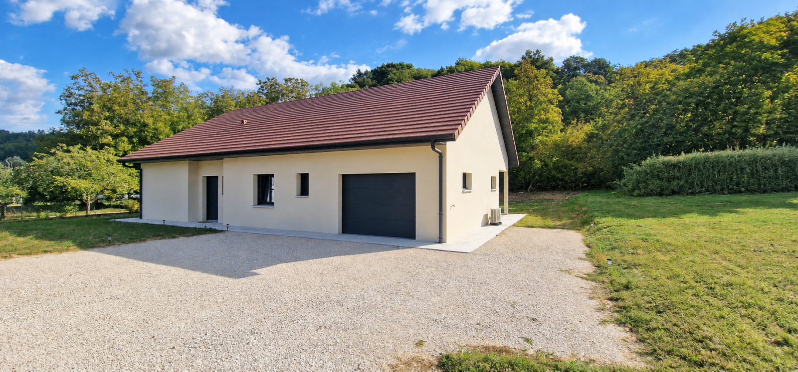 Image_1, Villa, Chazey-Bons,
                                ref :VM0003687