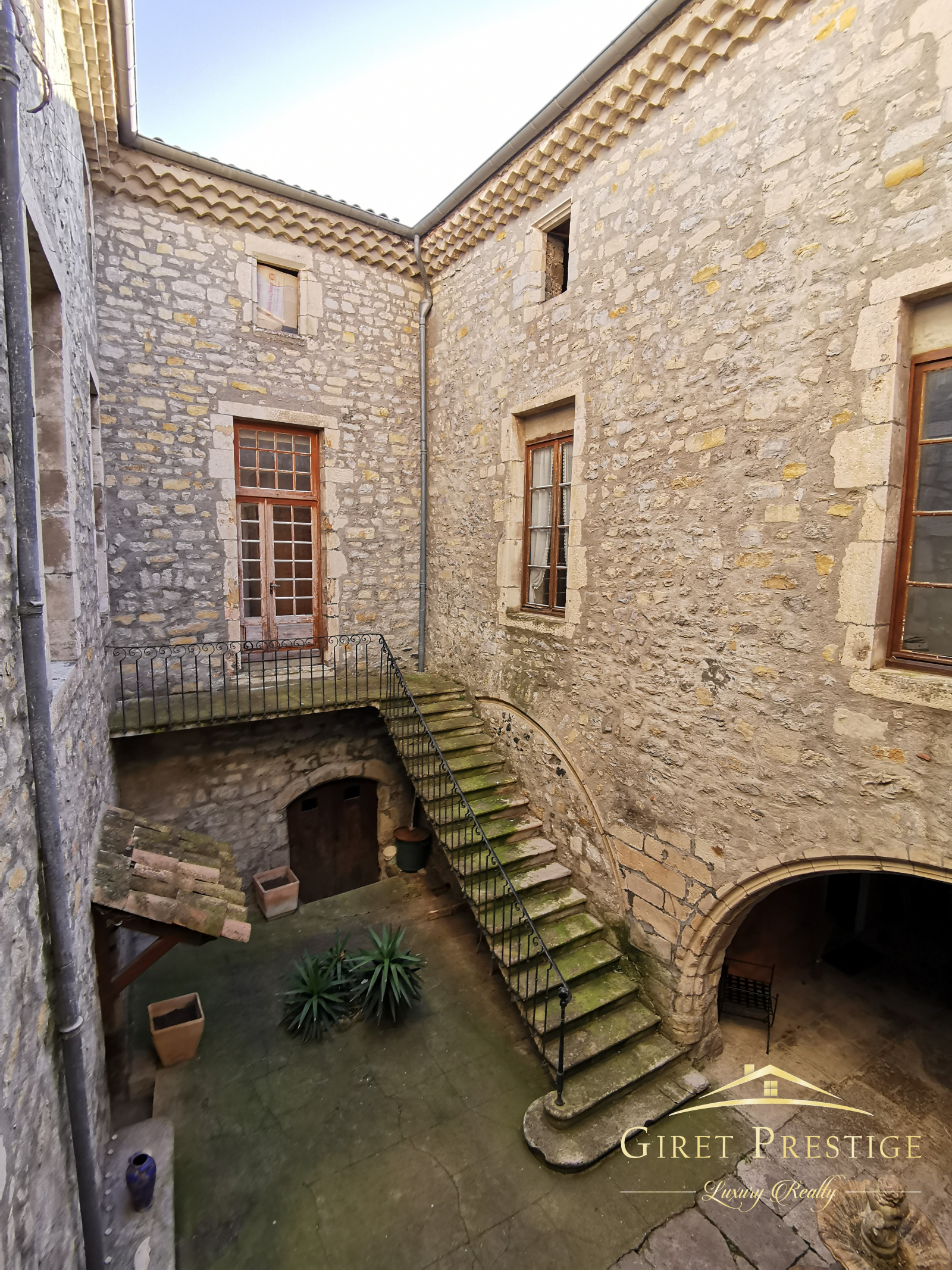 Image_2, Immeuble, Vallon-Pont-d'Arc,
                                ref :I0003406