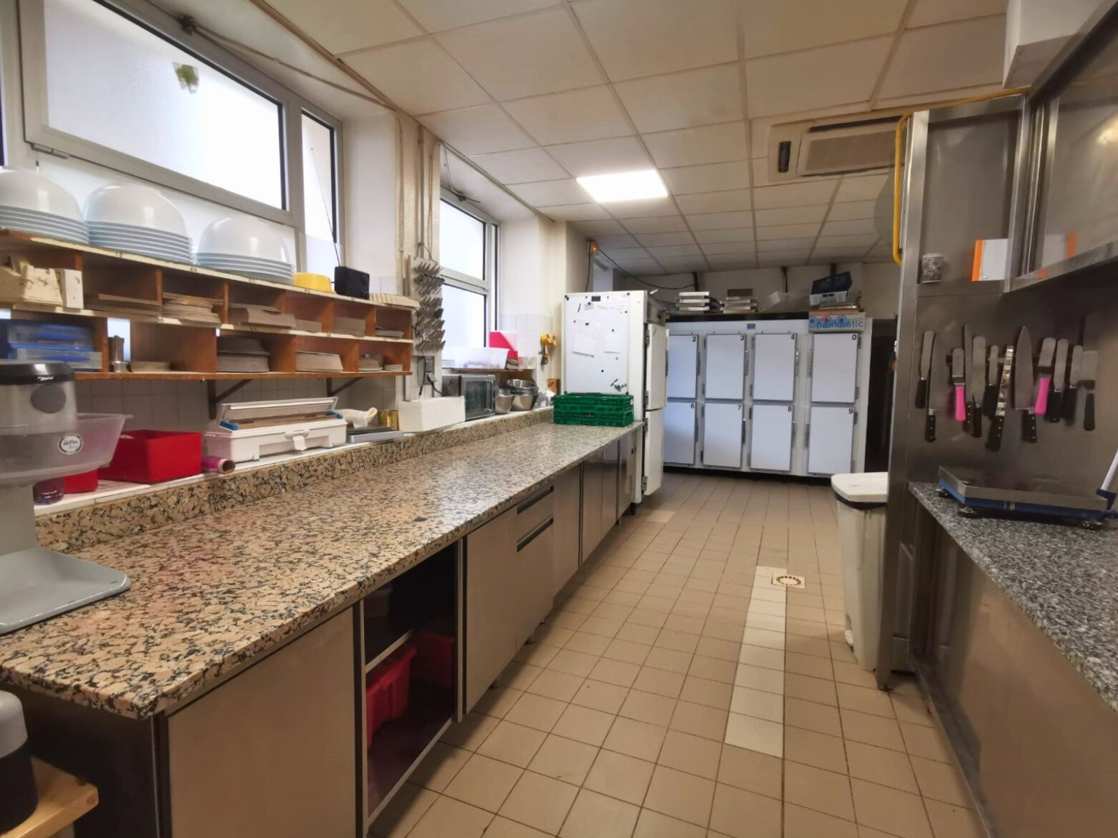 Image_7, Fonds de commerce, Belley,
                                ref :3578