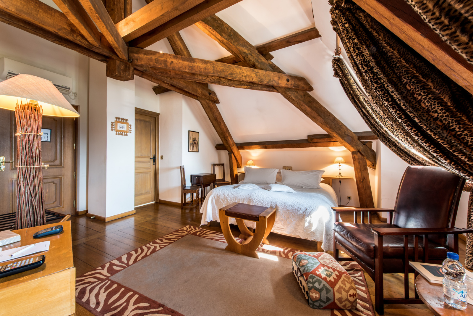 Image_12, Château, Aix-les-Bains,
                                ref :1991
