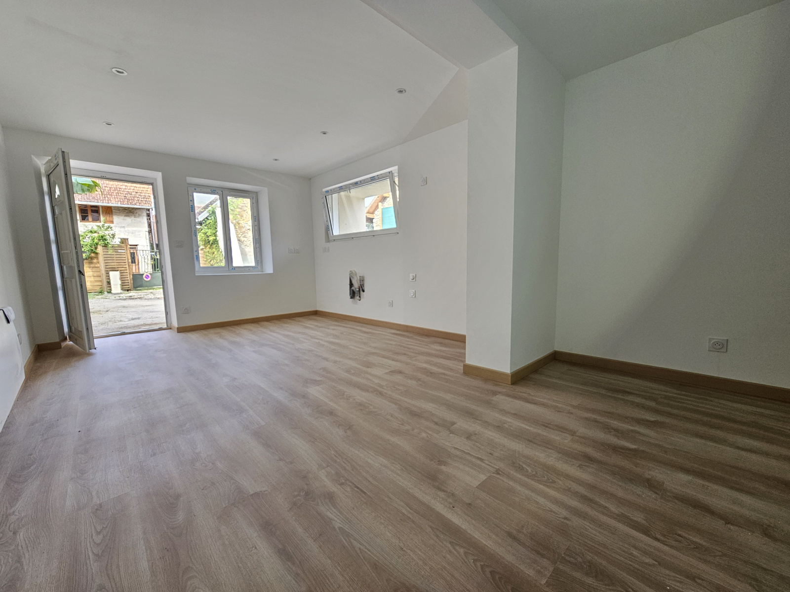 Image_3, Maison, Belley,
                                ref :M0003604