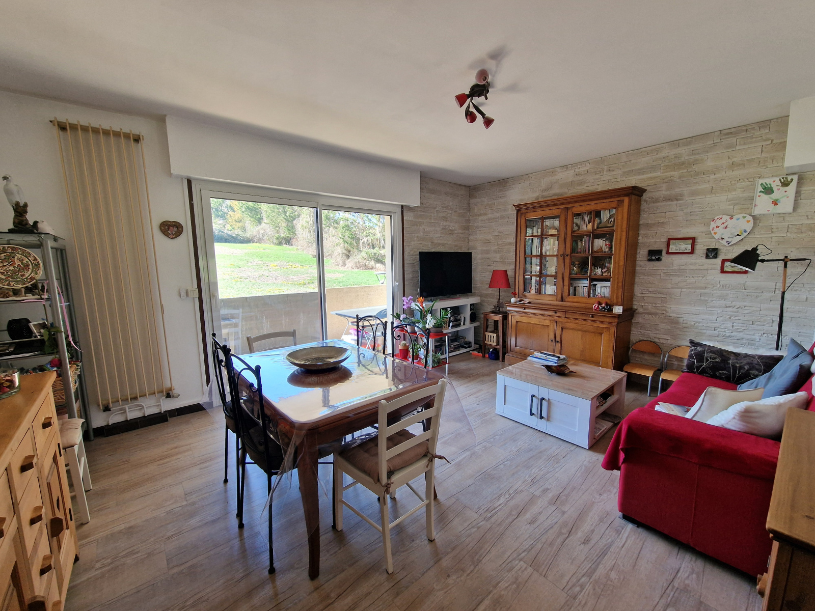 Image_1, Appartement, Belley,
                                ref :3593